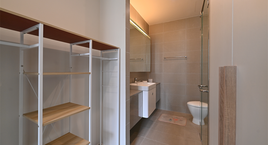For rent 1 bed condo in Pathum Wan, Bangkok