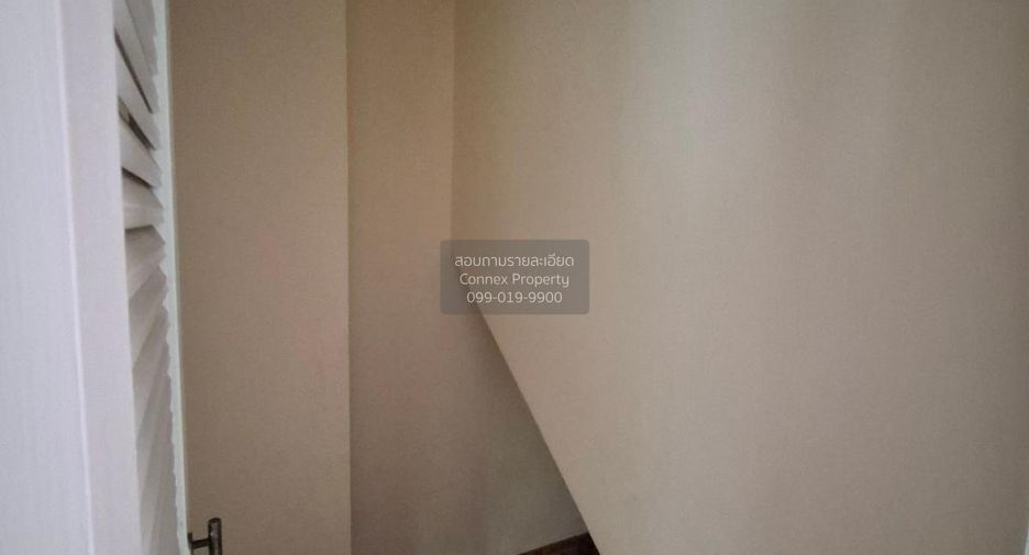 Haus zum Kauf mit 3 Zimmer in Si Racha, Chonburi