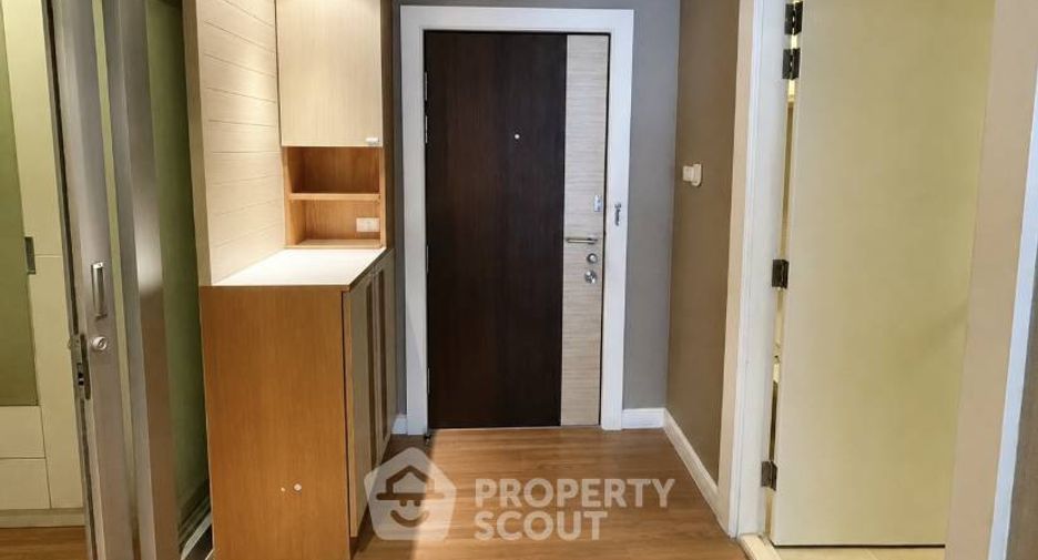 For sale 2 bedrooms condo in Khlong Toei, Bangkok