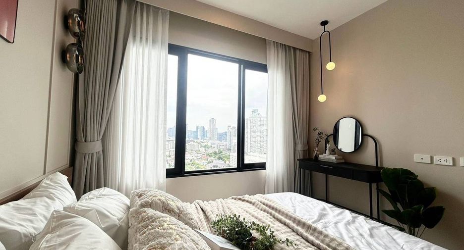 For rent 1 bed condo in Watthana, Bangkok