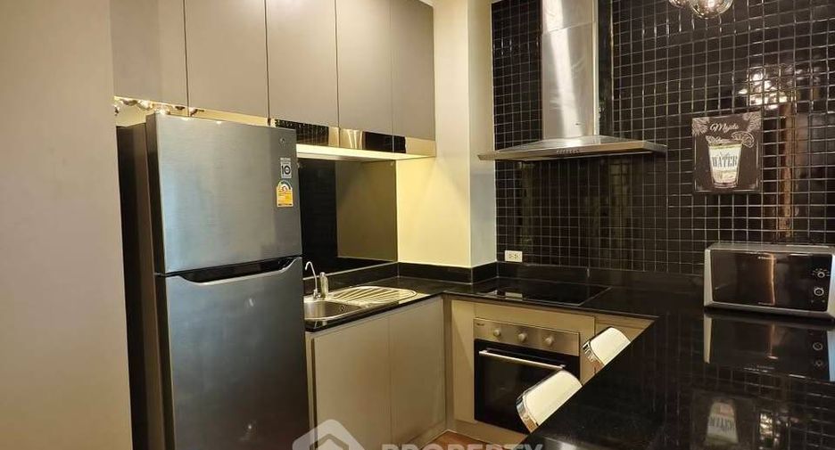 Wohnung zur Miete mit 2 Zimmer in Khlong Toei, Bangkok