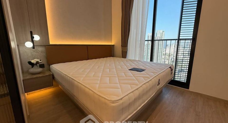 For rent 2 bedrooms condo in Watthana, Bangkok
