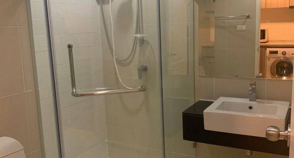 For rent 1 Beds condo in Huai Khwang, Bangkok