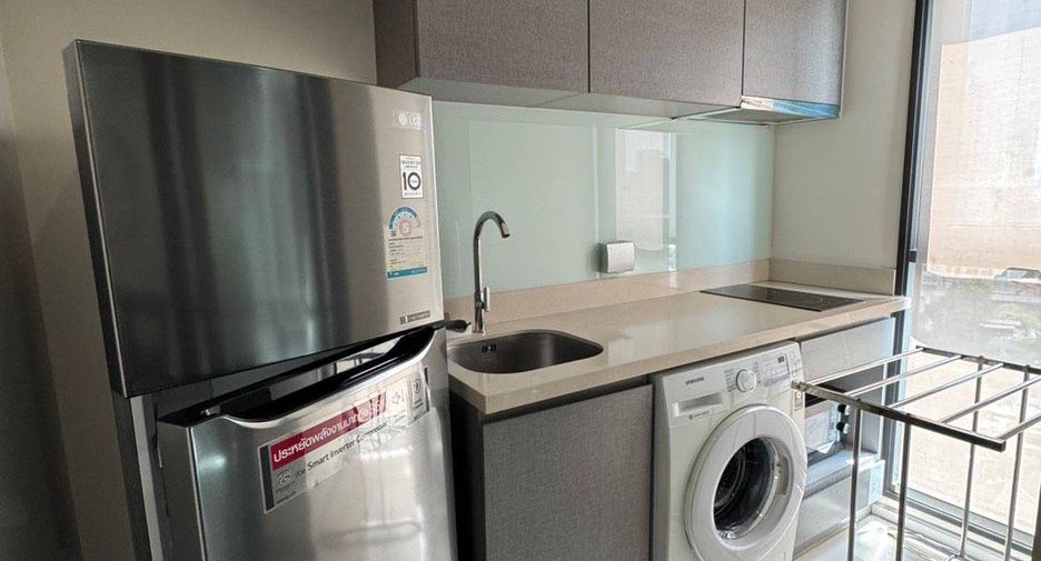 Condo en alquiler de 1 habitaciones en Khlong Toei, Bangkok