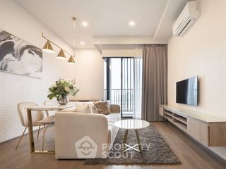 For rent 2 bedrooms condo in Ratchathewi, Bangkok
