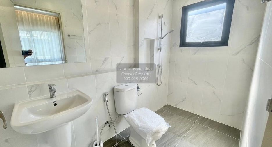 For rent 4 bedrooms house in Bang Phli, Samut Prakan