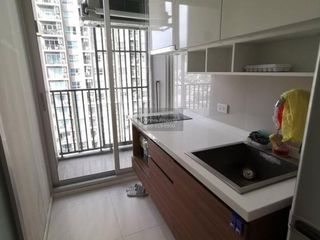 Condo en alquiler de 1 habitaciones en Yan Nawa, Bangkok
