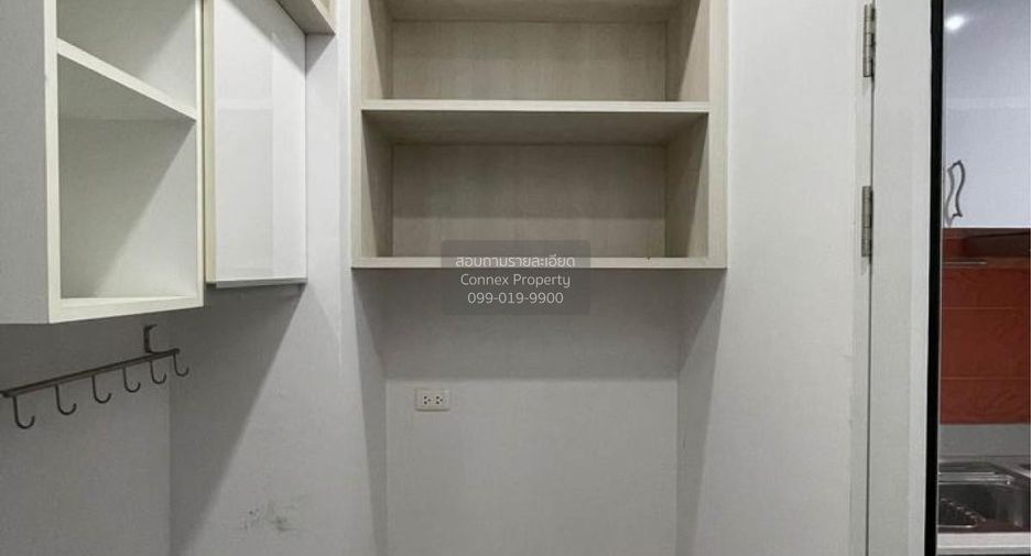 For rent 2 bedrooms condo in Bang Kho Laem, Bangkok
