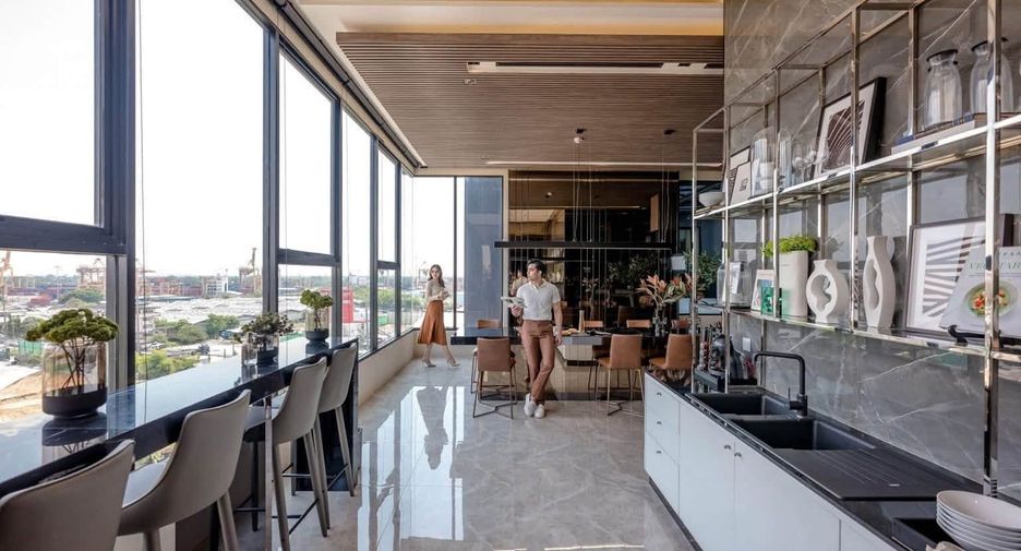 For rent 1 bed condo in Khlong Toei, Bangkok