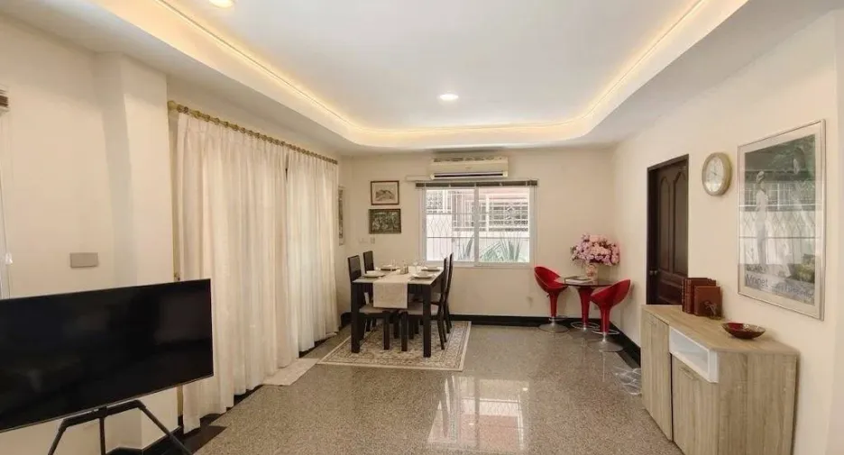 Villa zum Kauf mit 3 Zimmer in Bang Lamung, Chonburi