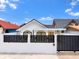 Villa en venta de 3 habitaciones en Bang Lamung, Chonburi