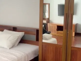 For rent 12 bedrooms retail Space in Bang Lamung, Chonburi