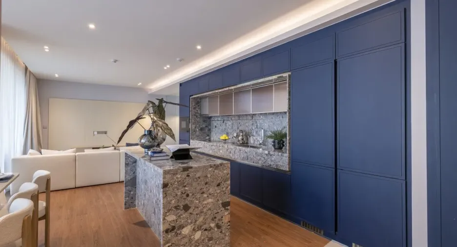 Condo en alquiler de 2 habitaciones en Khlong Toei, Bangkok