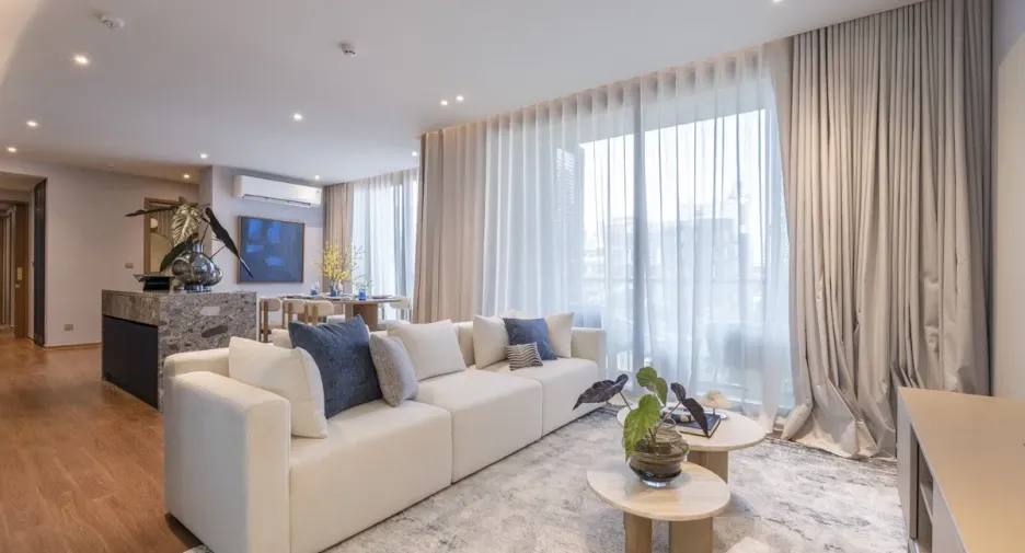 Condo en alquiler de 2 habitaciones en Khlong Toei, Bangkok