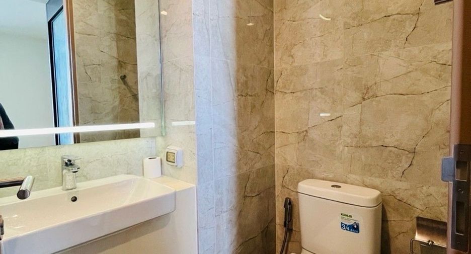 For rent studio condo in Watthana, Bangkok