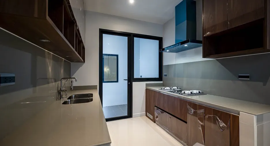 Casa en venta de 4 habitaciones en Bang Kapi, Bangkok