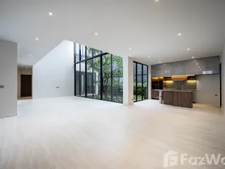 Casa en venta de 4 habitaciones en Bang Kapi, Bangkok