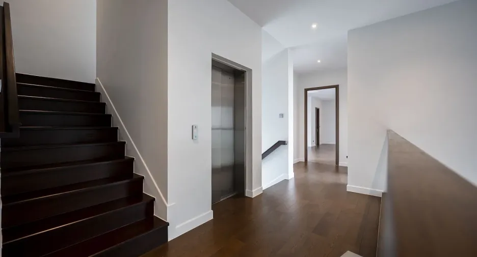 Casa en venta de 4 habitaciones en Bang Kapi, Bangkok