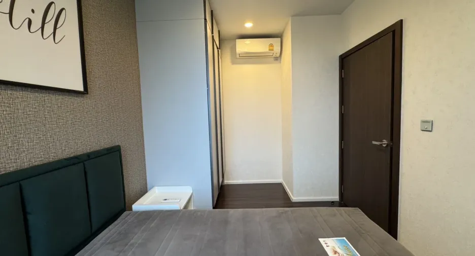 For rent 2 bedrooms condo in Bang Na, Bangkok