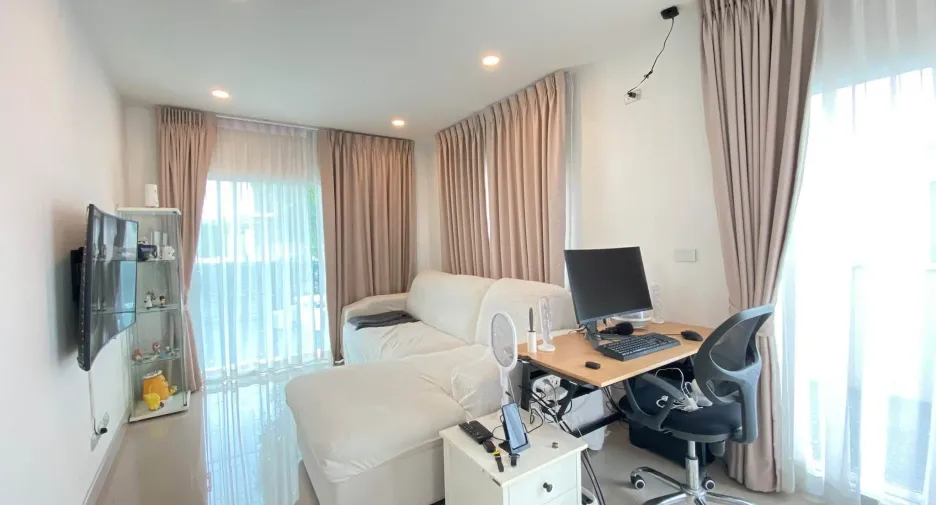 Casa en alquiler de 3 habitaciones en Khlong Luang, Pathum Thani
