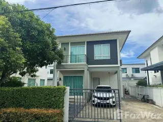 Casa en alquiler de 3 habitaciones en Khlong Luang, Pathum Thani
