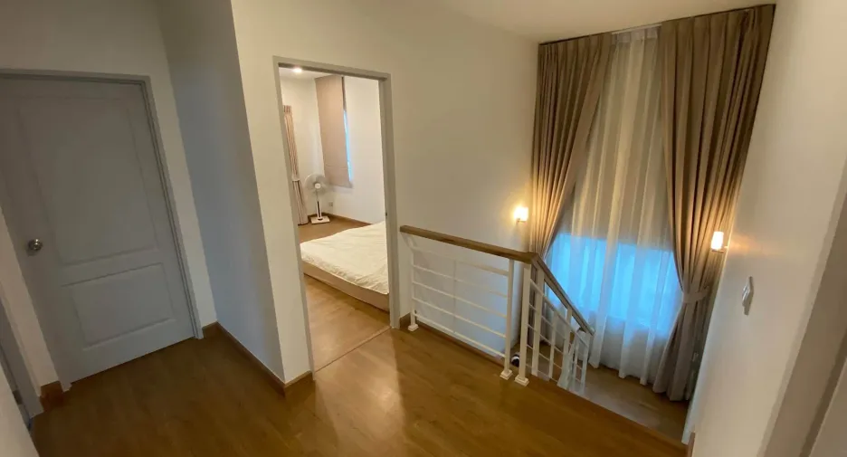Casa en alquiler de 3 habitaciones en Khlong Luang, Pathum Thani