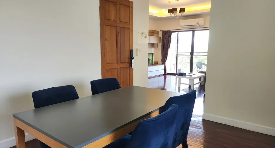 Condo en alquiler de 1 habitaciones en Ban Chang, Rayong