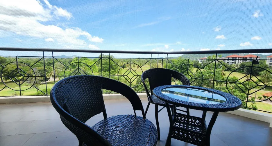 Condo en alquiler de 1 habitaciones en Ban Chang, Rayong