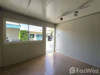 For rent retail Space in Mueang Nonthaburi, Nonthaburi