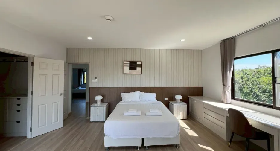 Condo en alquiler de 2 habitaciones en Ban Chang, Rayong