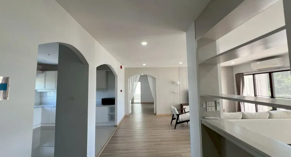 Condo en alquiler de 2 habitaciones en Ban Chang, Rayong
