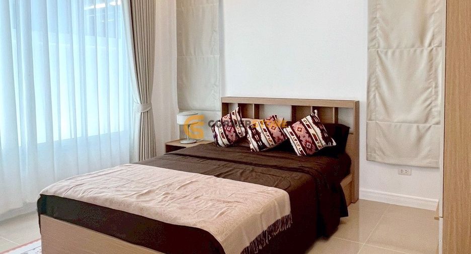 Casa en alquiler de 3 habitaciones en Bang Lamung, Chonburi
