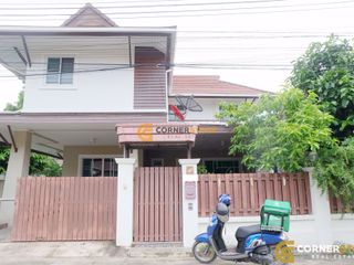 Casa en alquiler y en venta de 3 habitaciones en Bang Lamung, Chonburi