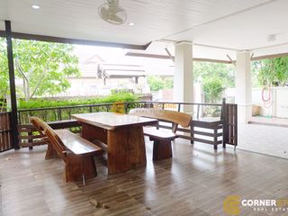 Casa en alquiler y en venta de 3 habitaciones en Bang Lamung, Chonburi