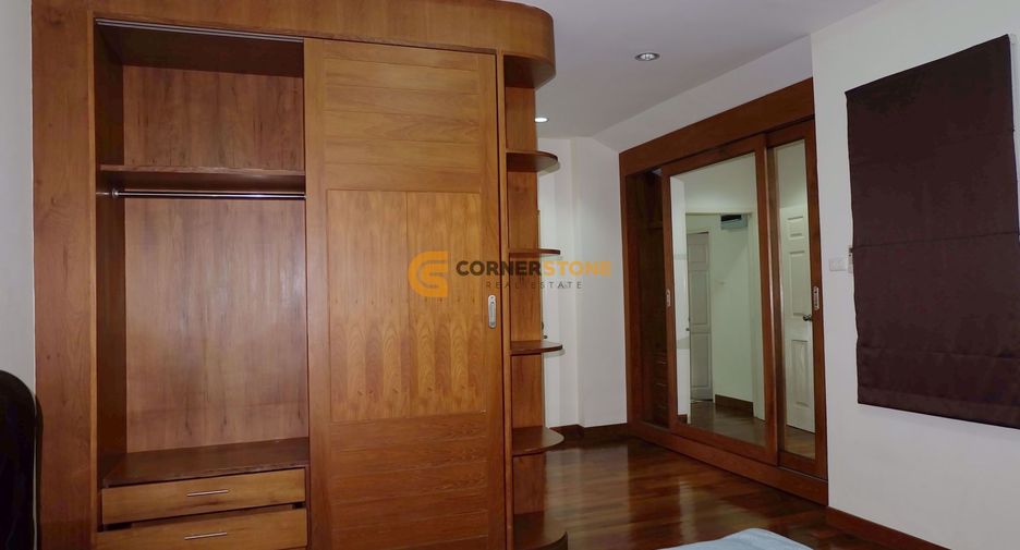 Casa en alquiler y en venta de 3 habitaciones en Bang Lamung, Chonburi