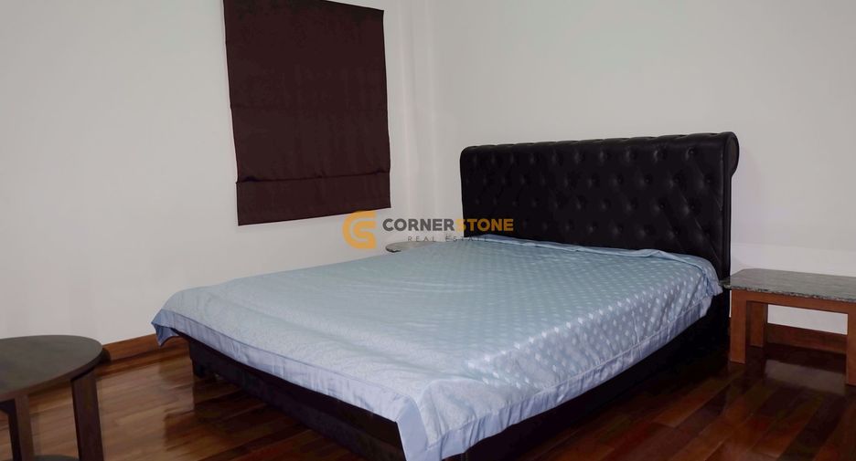 Casa en alquiler y en venta de 3 habitaciones en Bang Lamung, Chonburi