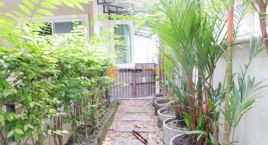 Casa en alquiler y en venta de 3 habitaciones en Bang Lamung, Chonburi
