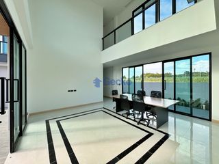 For sale 4 ベッドルーム house in Bang Lamung, Chonburi