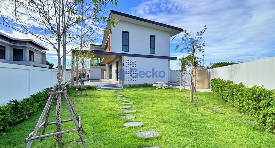 For sale 4 ベッドルーム house in Bang Lamung, Chonburi