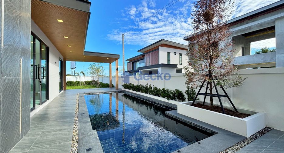 For sale 4 ベッドルーム house in Bang Lamung, Chonburi