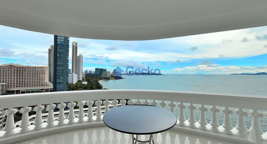 For sale 3 bedrooms condo in Bang Lamung, Chonburi