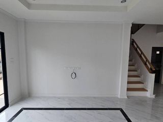 Casa en alquiler de 4 habitaciones en Mae Rim, Chiang Mai
