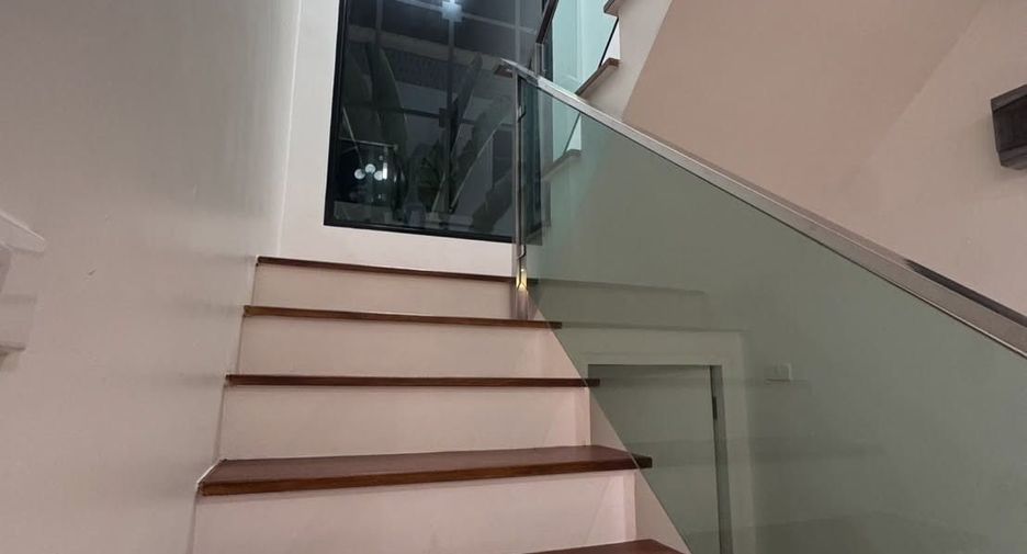 Casa en alquiler de 2 habitaciones en Mueang Phuket, Phuket