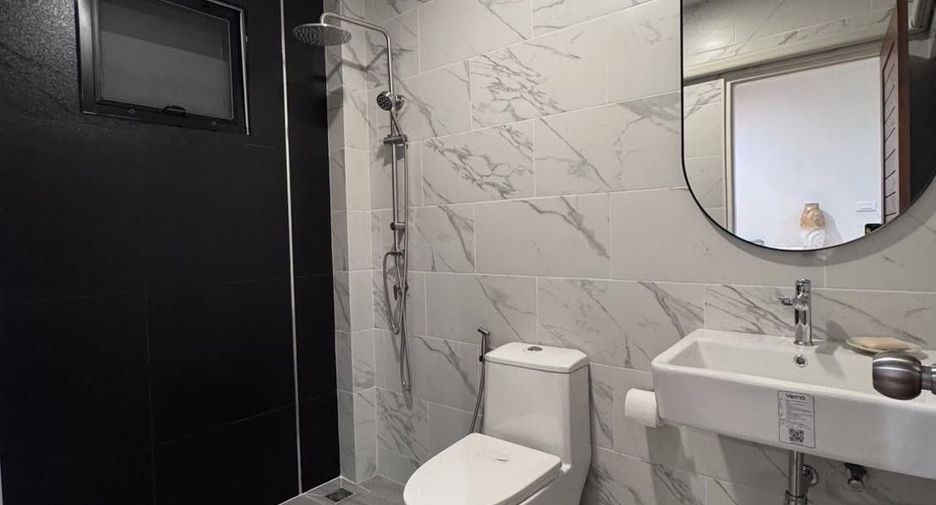 Casa en alquiler de 2 habitaciones en Mueang Phuket, Phuket
