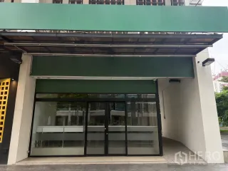 For rent retail Space in Watthana, Bangkok