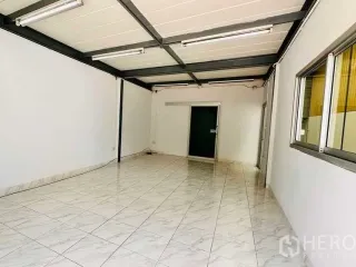 出租 仓库 在 Pak Kret, Nonthaburi