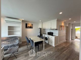 For rent 2 bedrooms condo in Phra Khanong, Bangkok