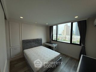 For rent 2 bedrooms condo in Phra Khanong, Bangkok