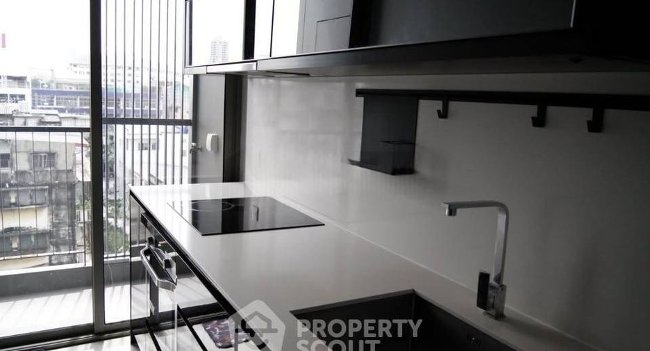 For rent 1 bed condo in Sathon, Bangkok