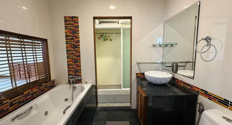 For rent 3 bedrooms villa in Kathu, Phuket